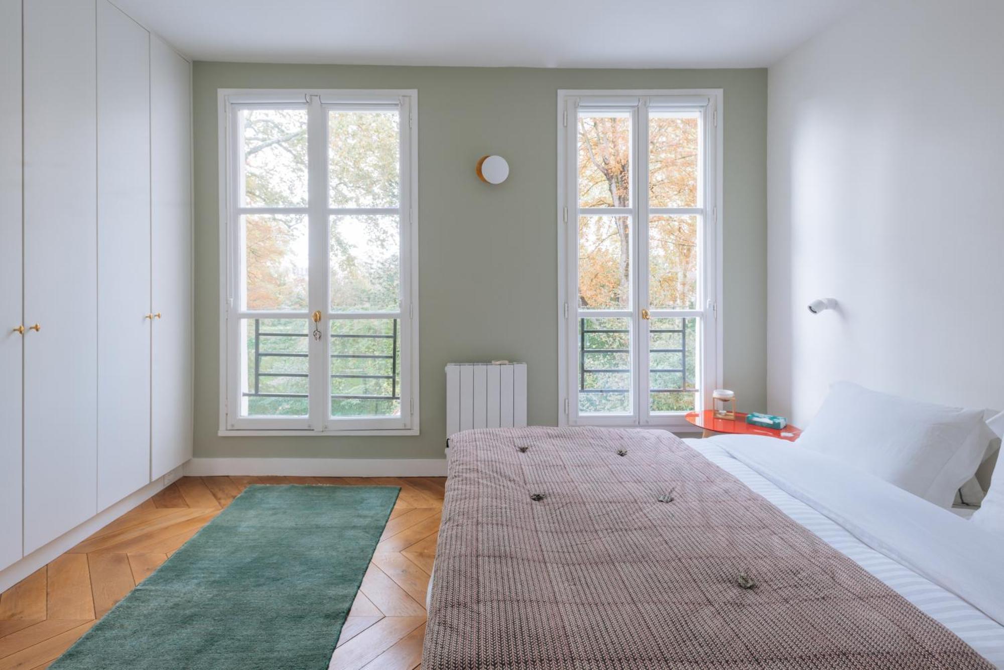 Modern Rustic-style 7th Arrondissement! Apartment *