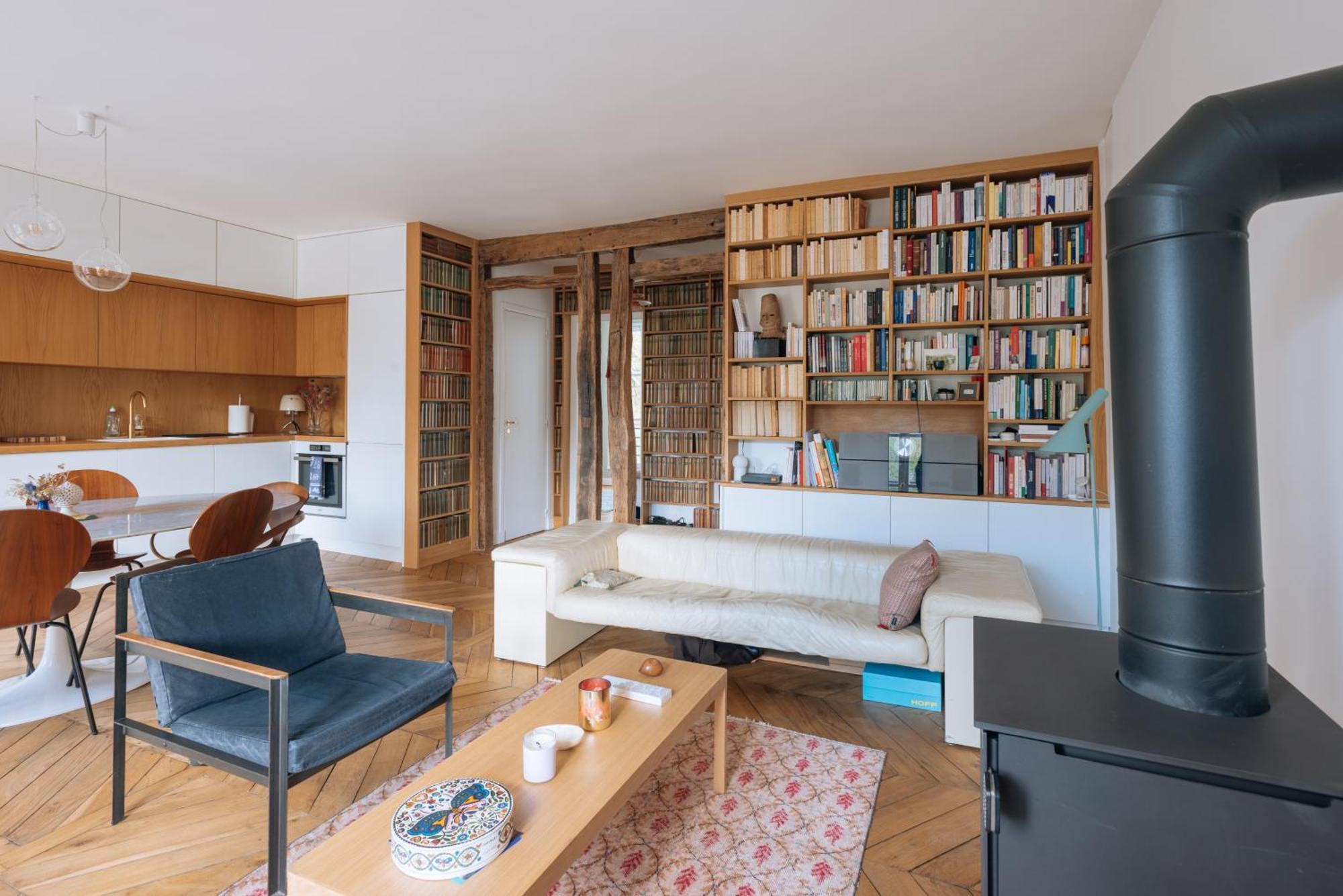 Modern Rustic-style 7th Arrondissement! Apartment Paris