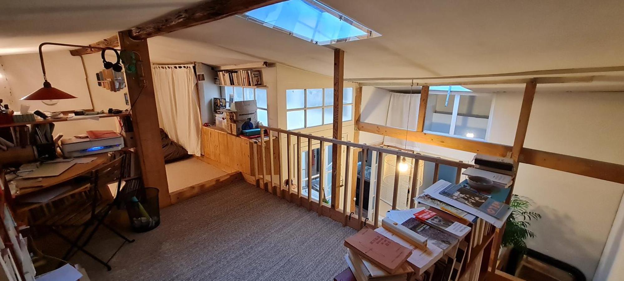 Originale Maison Individuelle Au Coeur De ! Apartment Paris