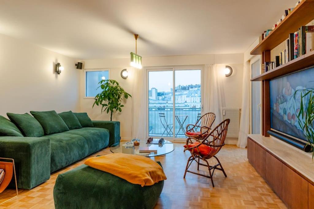 Montmartre Penthouse With Stunning Sacre-coeur View *