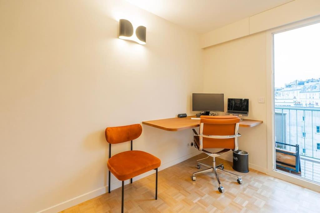 Montmartre Penthouse With Stunning Sacre-coeur View Apartment