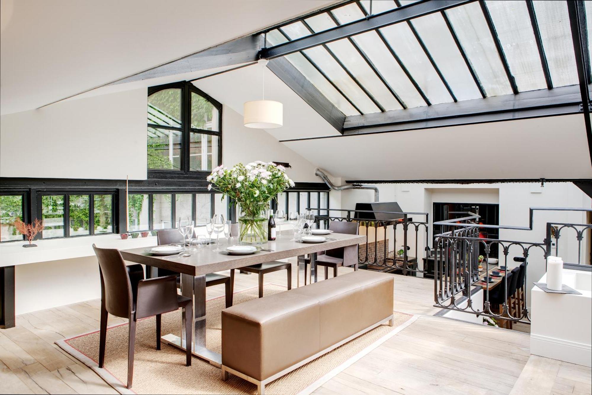 House Apartment *