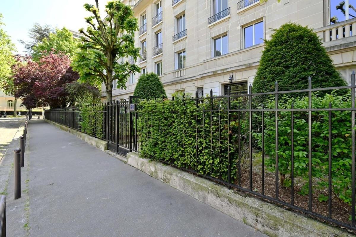 Charming Bright Studio In Luxurious 16th *