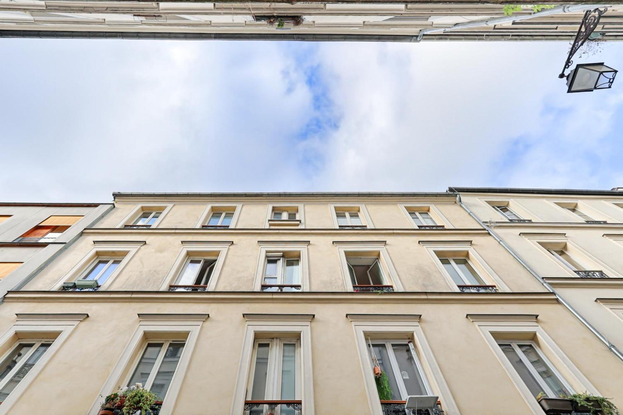 Apartment De Charme 2br Canal Saint Martin