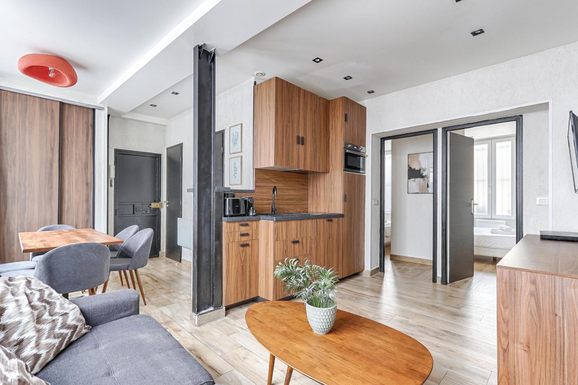 De Charme 2br Canal Saint Martin Apartment *