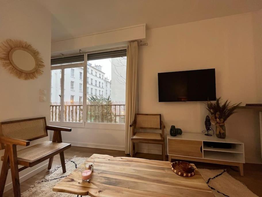 Apartment Cozy Modern -