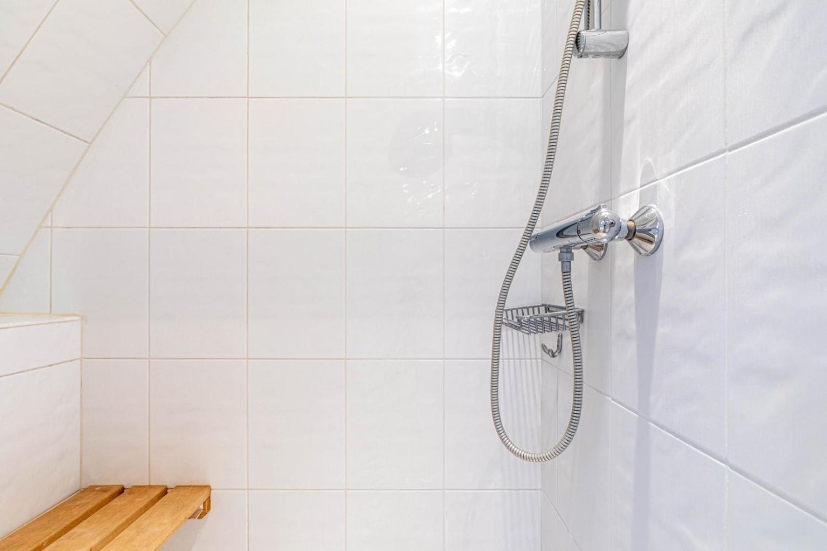 Guestready - Spacious Comfort In The 8th Paris