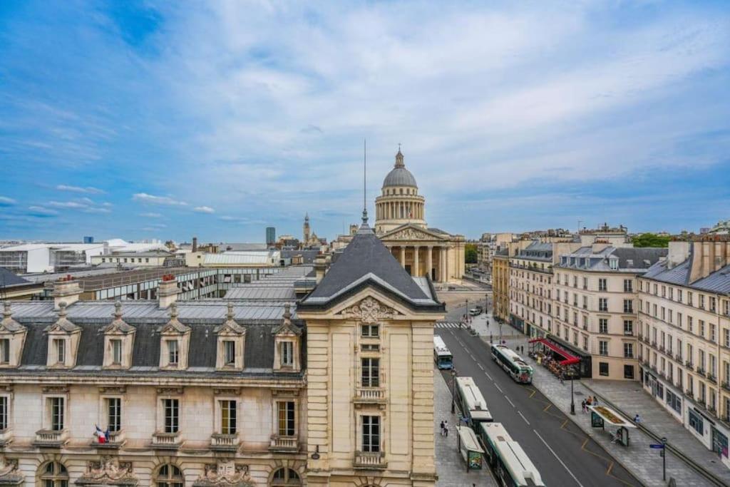 Studio With Pantheon View Apartment Paris