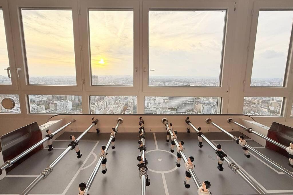 With Amazing View Of With Private Parking Apartment Paris