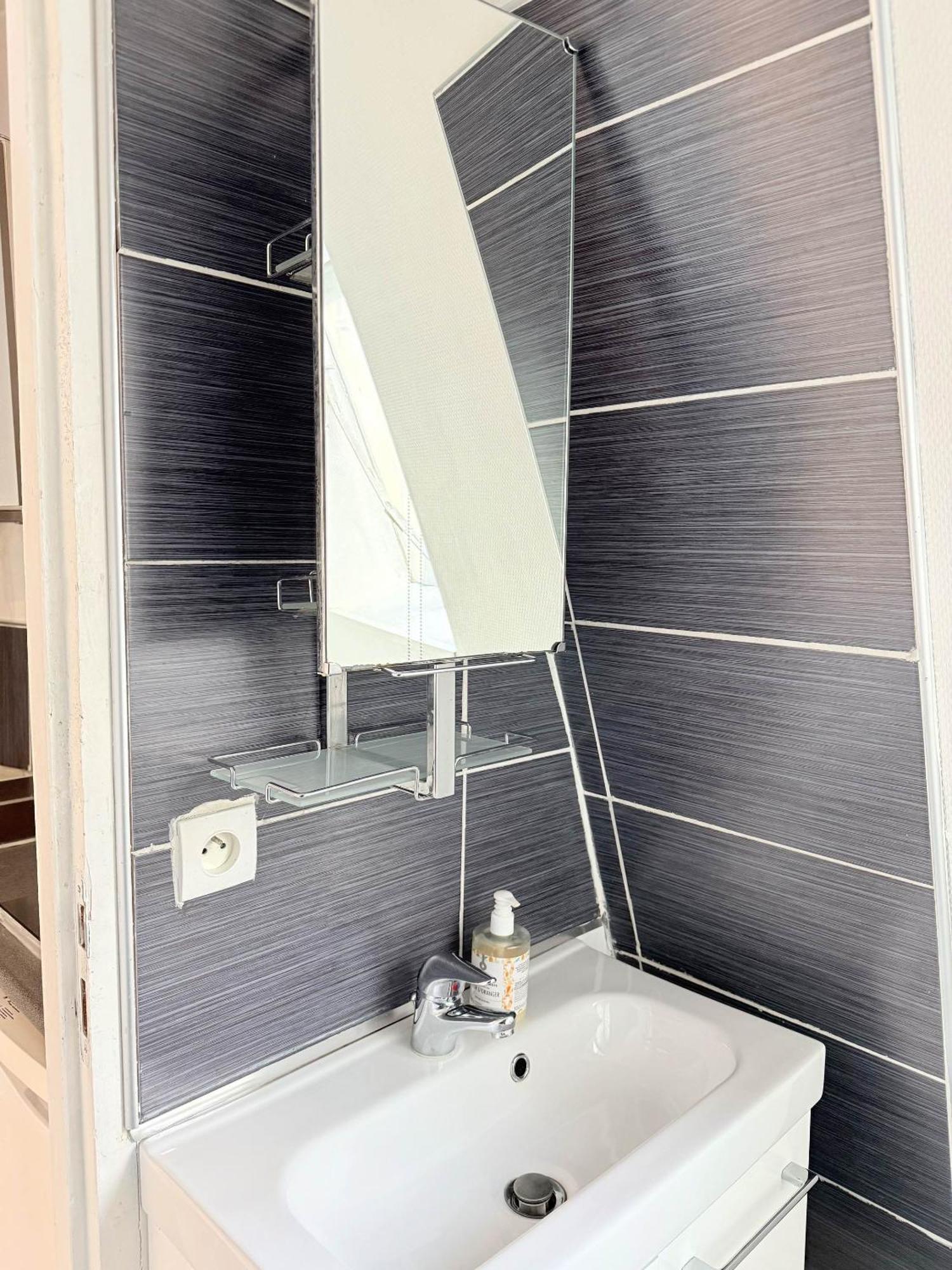 Apartment Modern Near Place De La Bastille Voltaire Paris