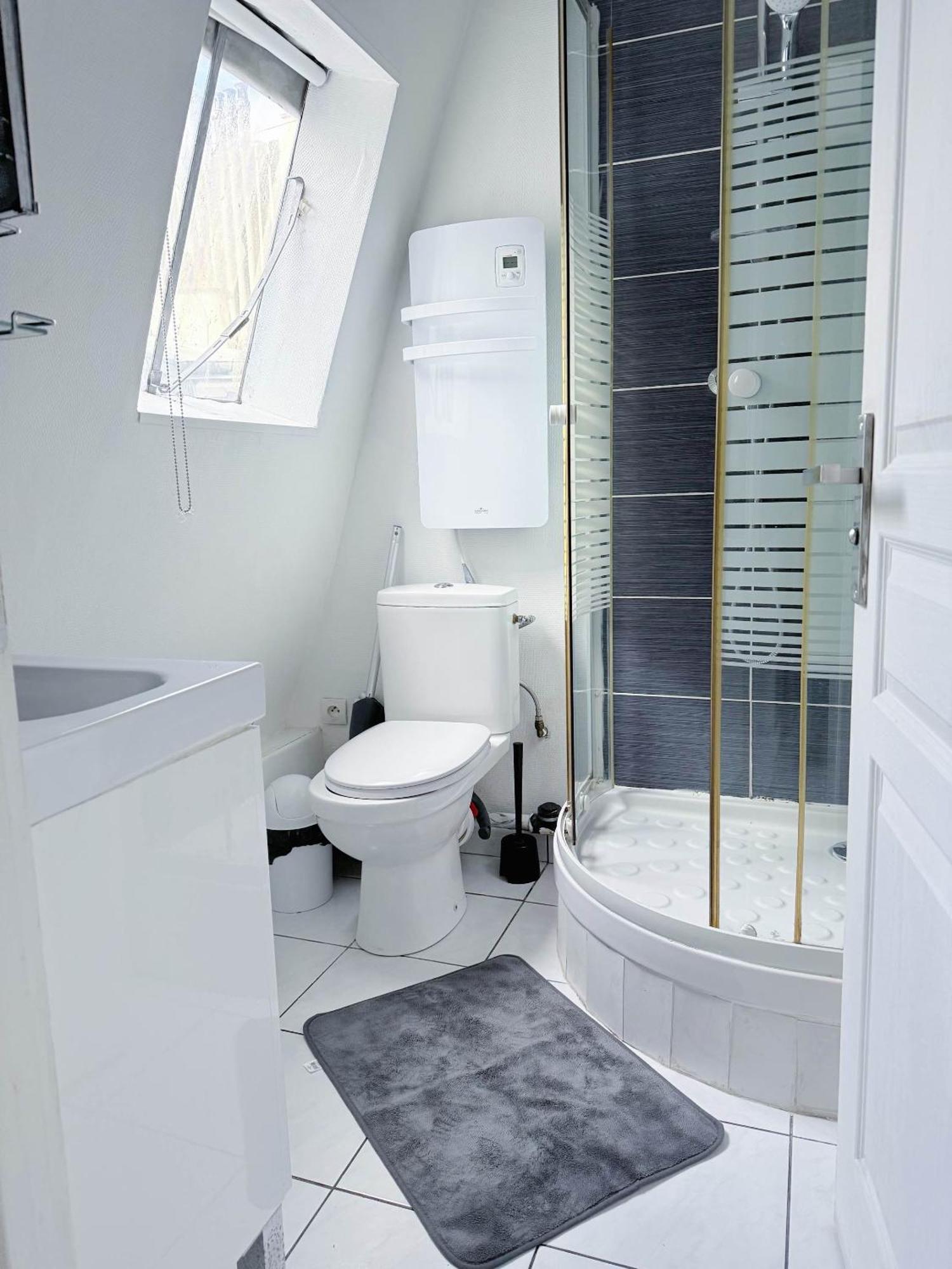 Modern Near Place De La Bastille Voltaire Apartment Paris