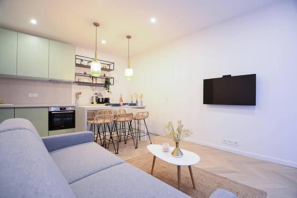 Bel Pour 6 Personnes Proche Champs Elysees Apartment Paris