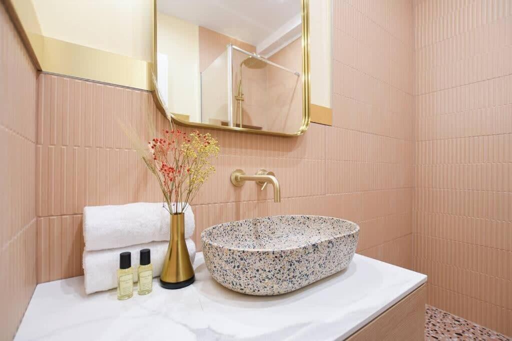 Bel Pour 6 Personnes Proche Champs Elysees Apartment *
