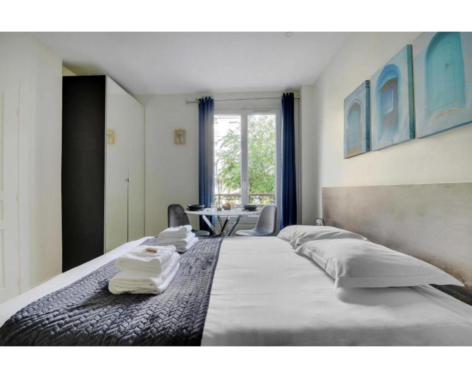 Comfort At Gare De L Est Apartment