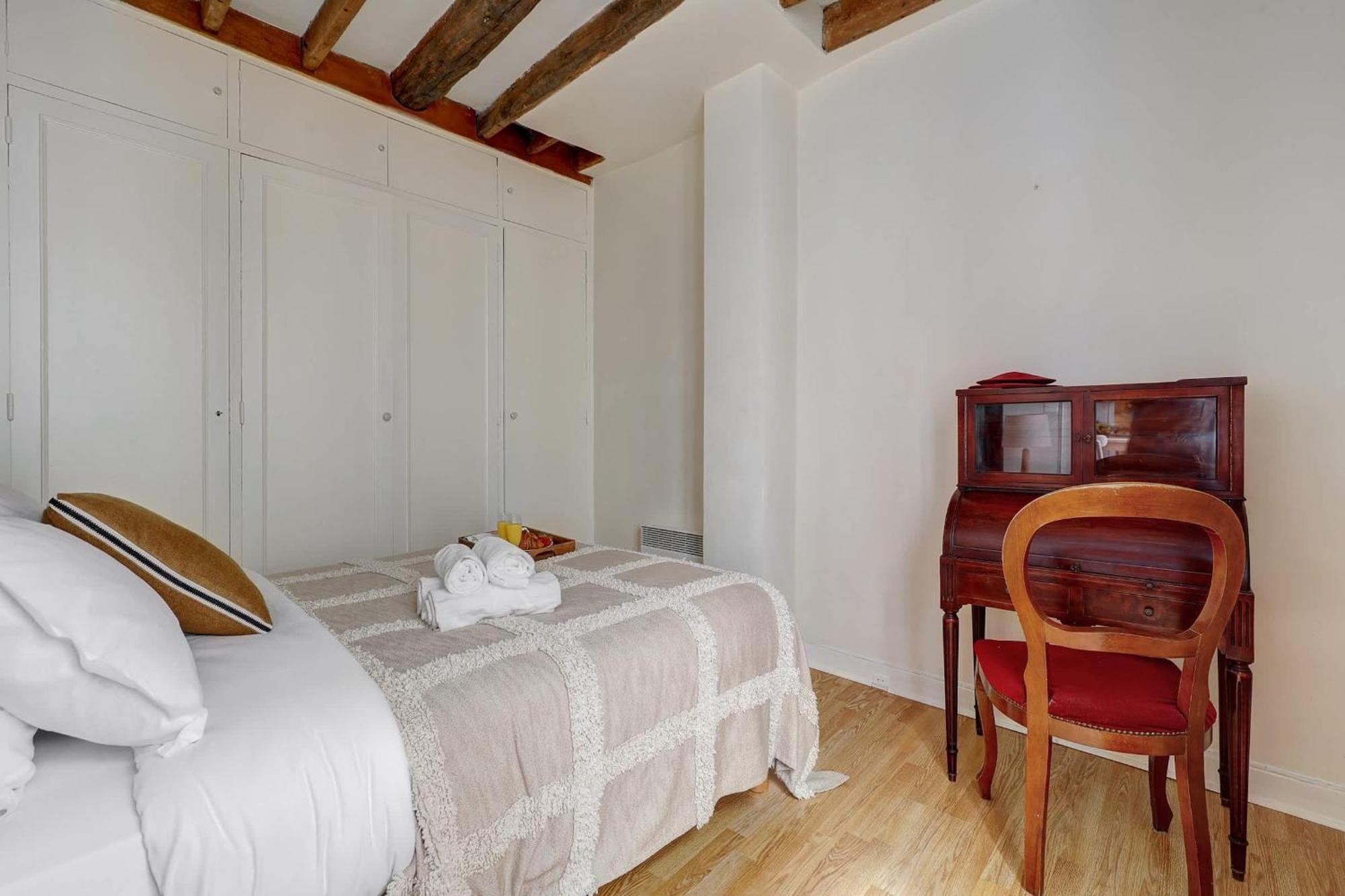 Apartment Invalides & Rue Cler - 1br - Cityapartmentstay *