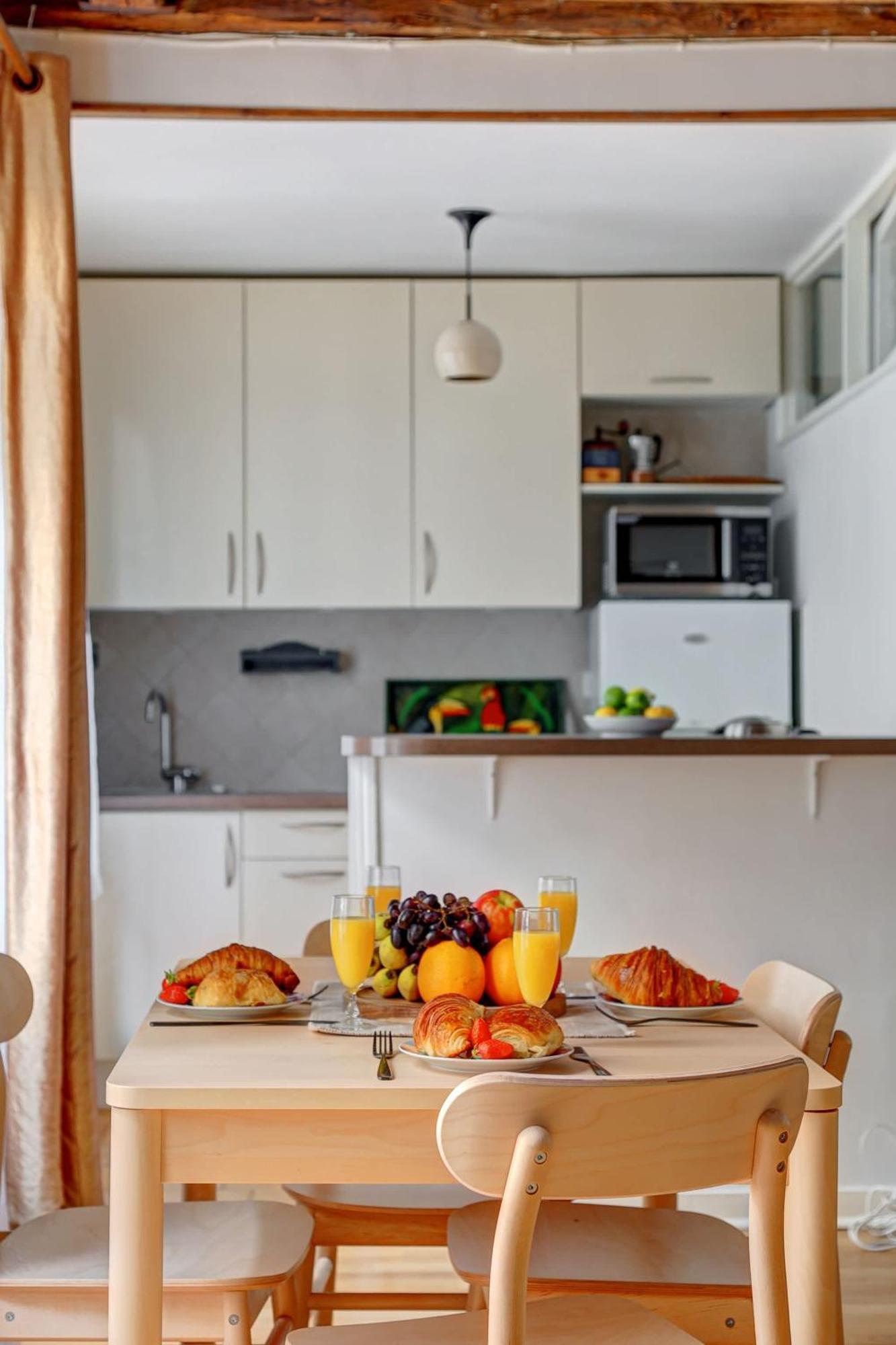 Invalides & Rue Cler - 1br - Cityapartmentstay Paris
