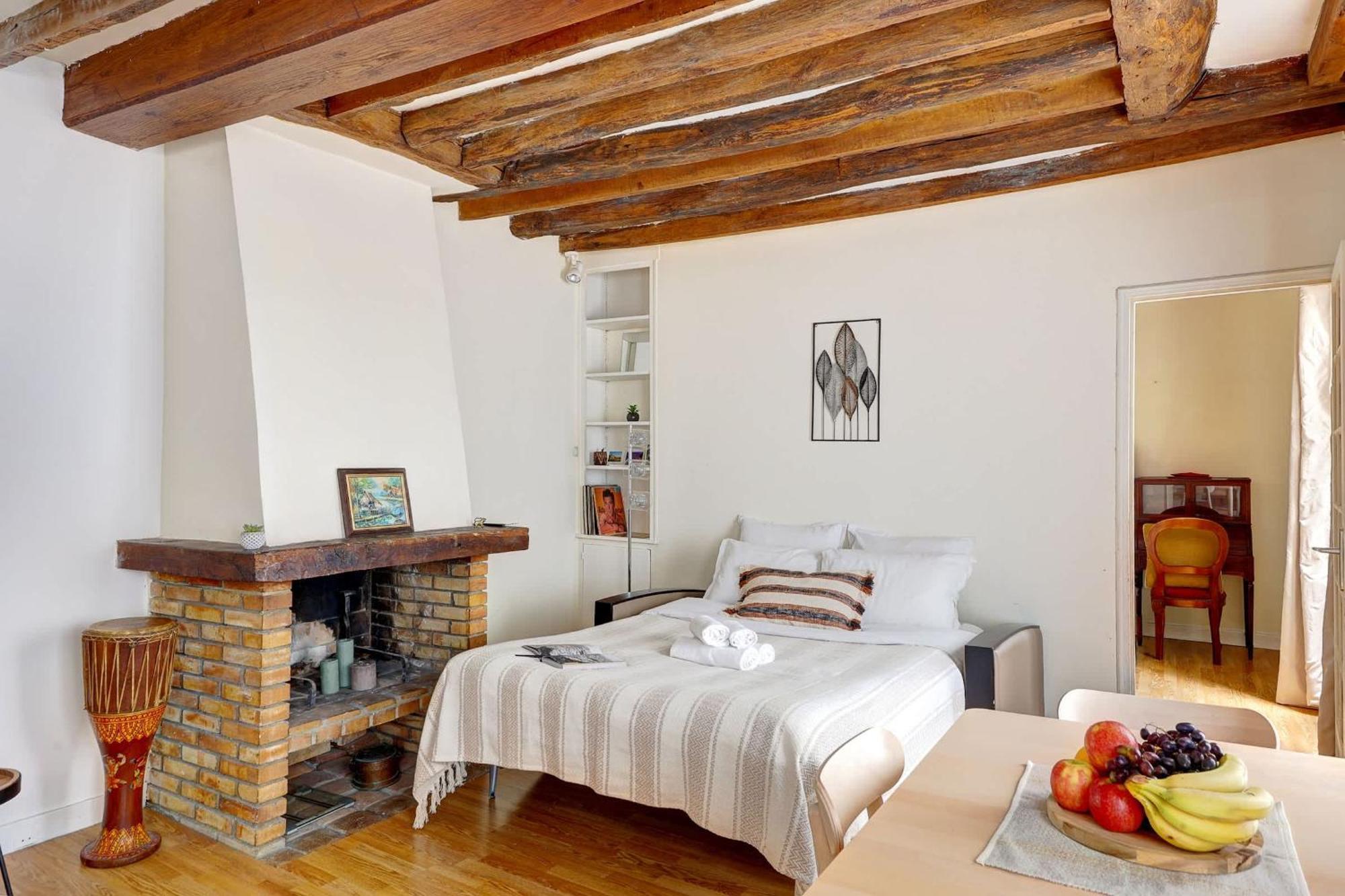 Invalides & Rue Cler - 1br - Cityapartmentstay Apartment