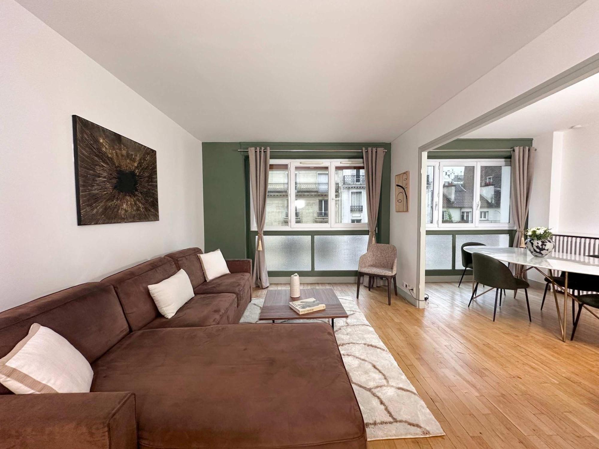 Apartment Welcoming Near Eiffel Tower