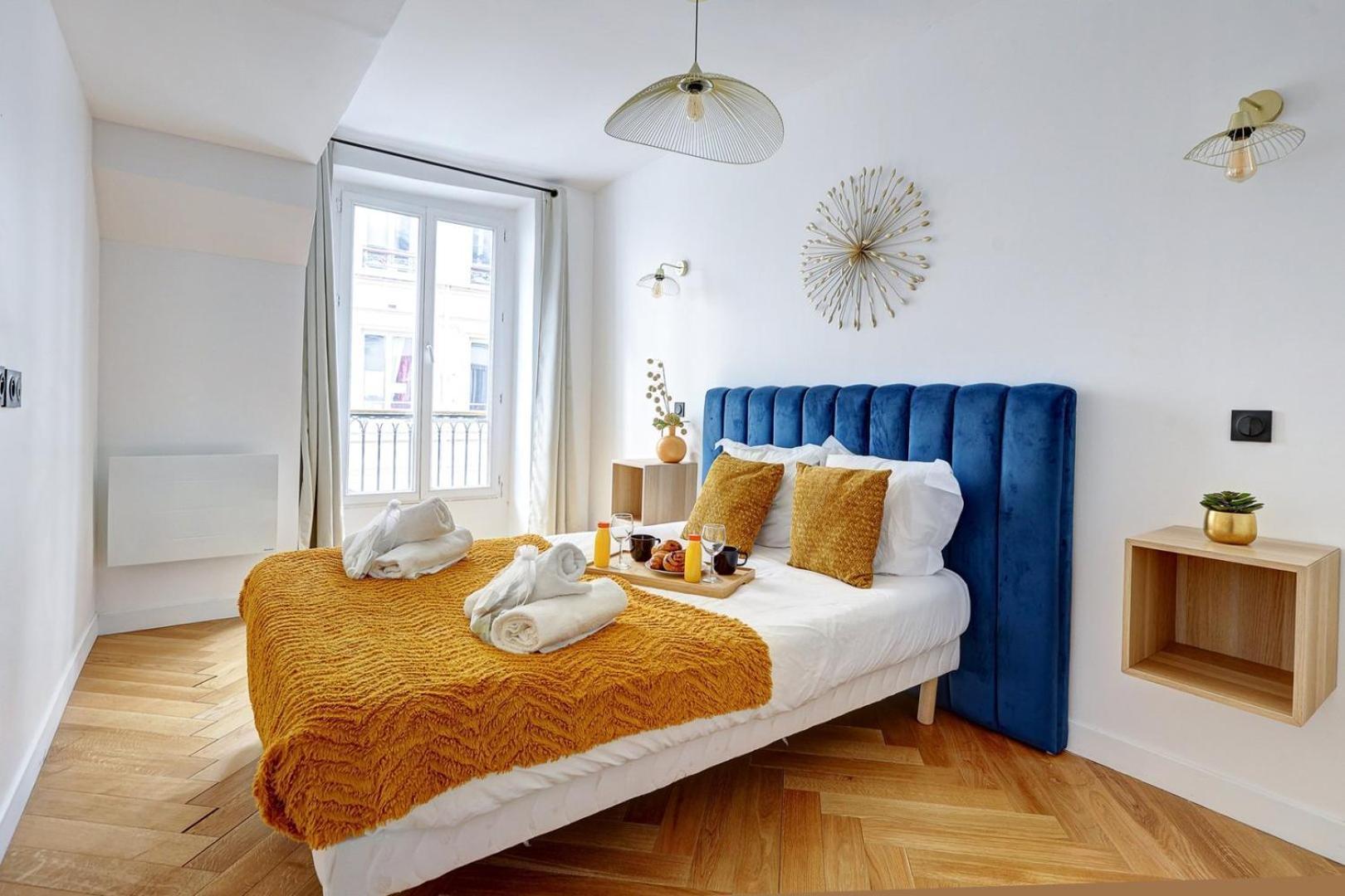 266 Montefiore Superbe A Paris