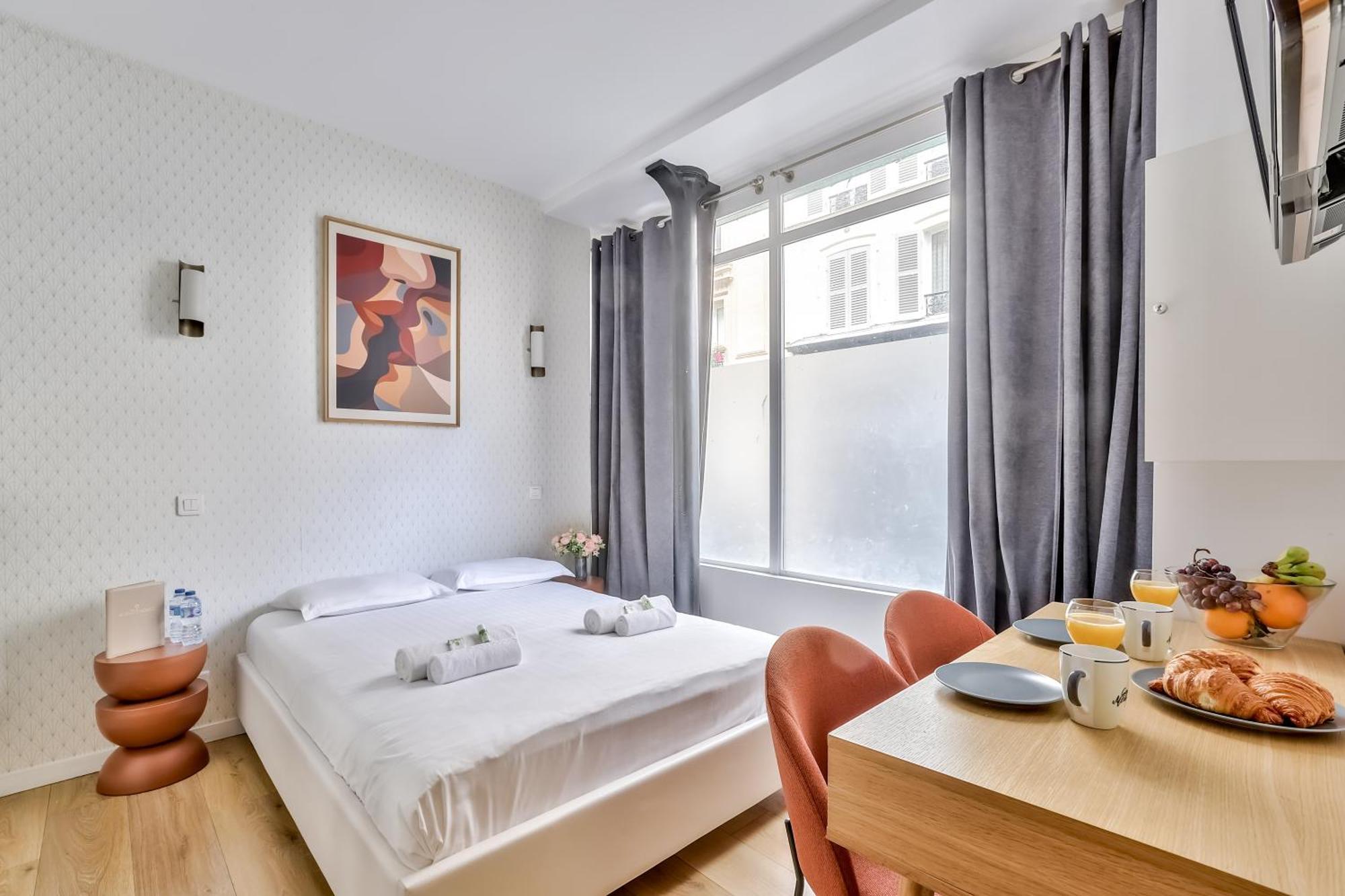 Au Coeur Des Batignolles