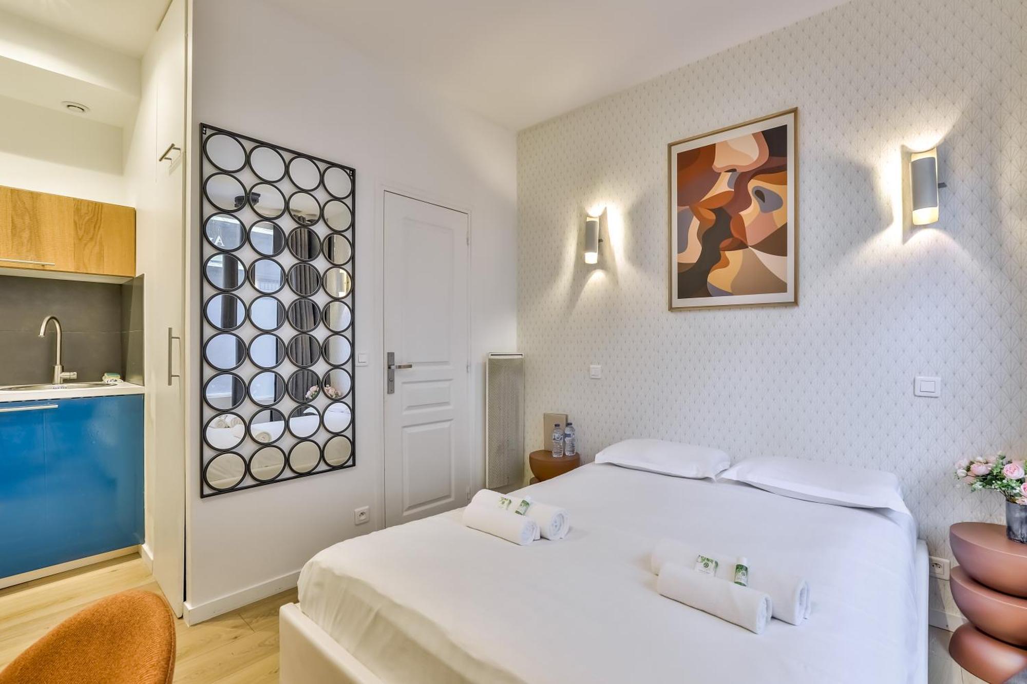 Apartment Au Coeur Des Batignolles Paris
