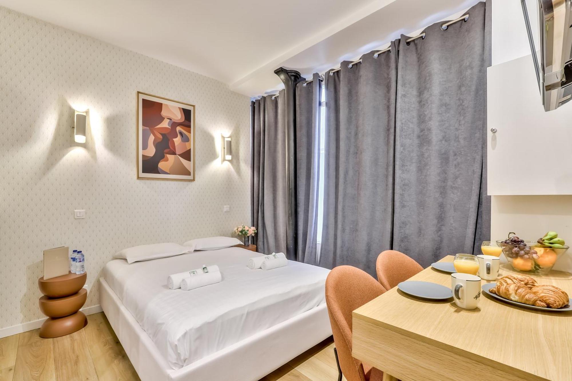 Apartment Au Coeur Des Batignolles