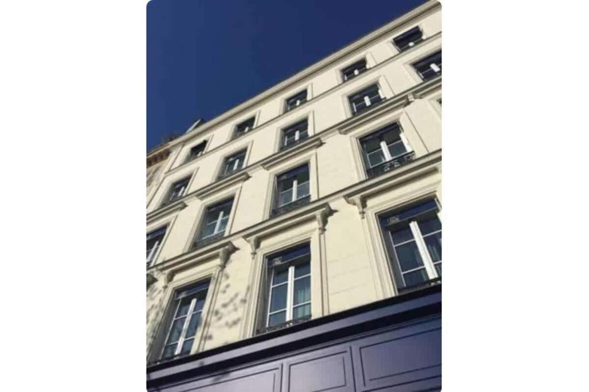 Pensão Magnifique Parisien - Marais Paris