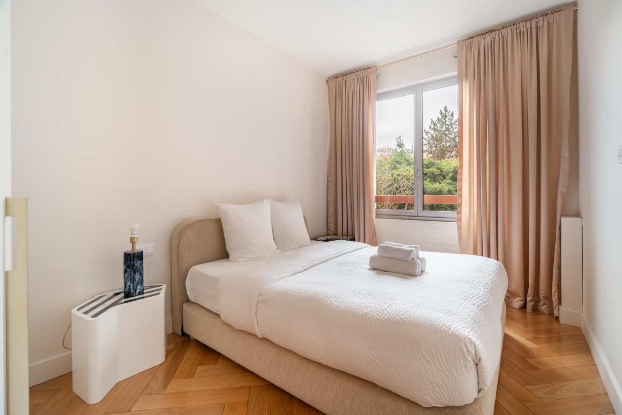 Apartment Luxury On Canal Saint Martin Paris