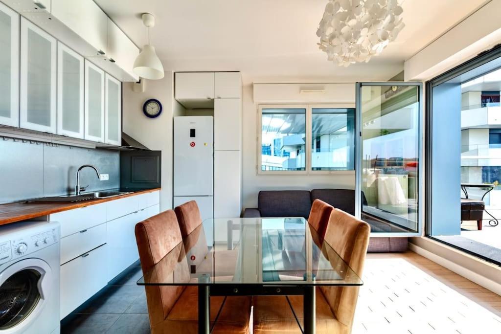 Entier Terrasse View Parking Gratuit Paris