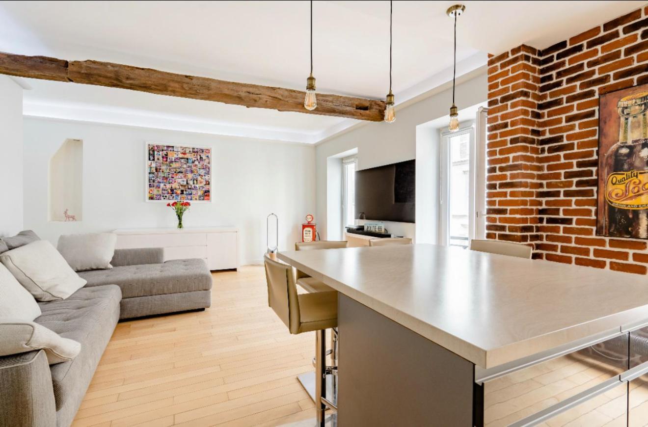 Homestay In The Heart Of