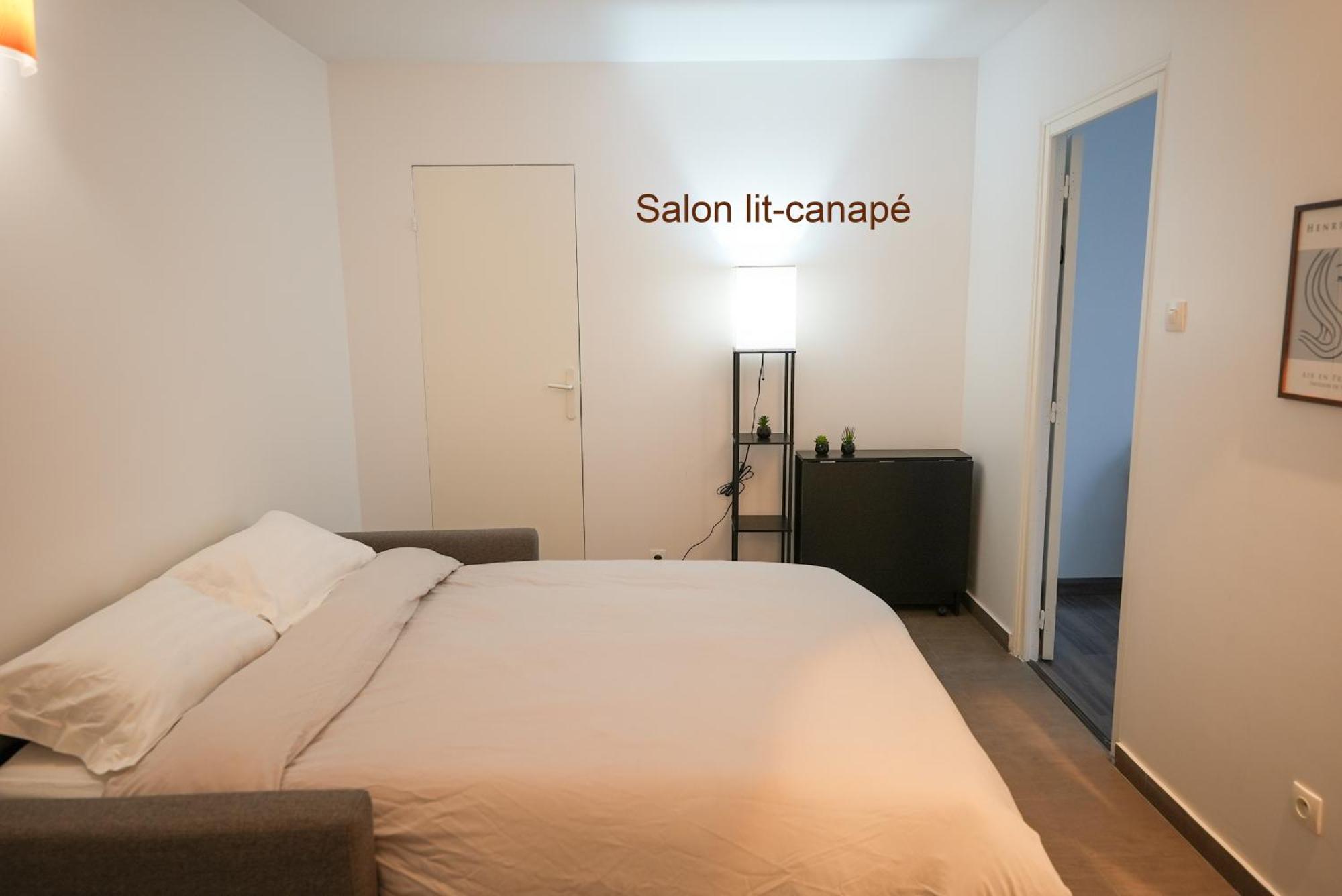 Apartment Confortable Et Lumineux A Belleville Paris
