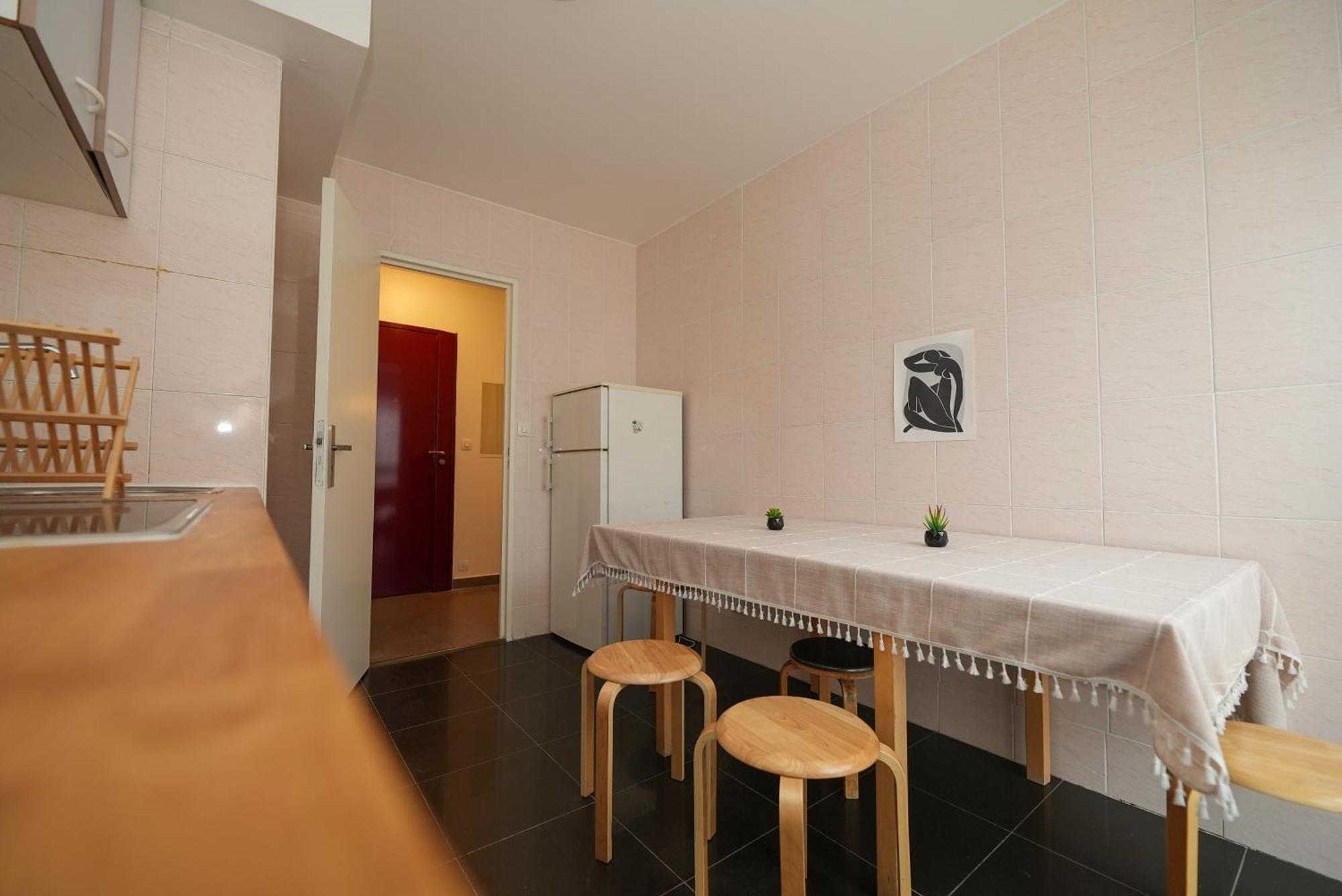 Confortable Et Lumineux A Belleville *
