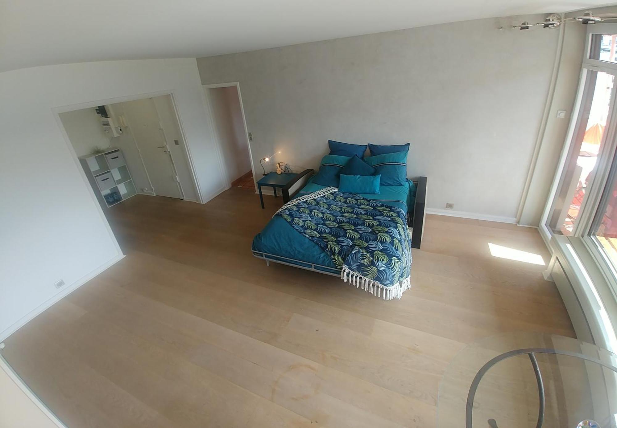 Tour Eiffel Two-bathroom Two-bedroom Loggia Spacious Quiet Brand-new *