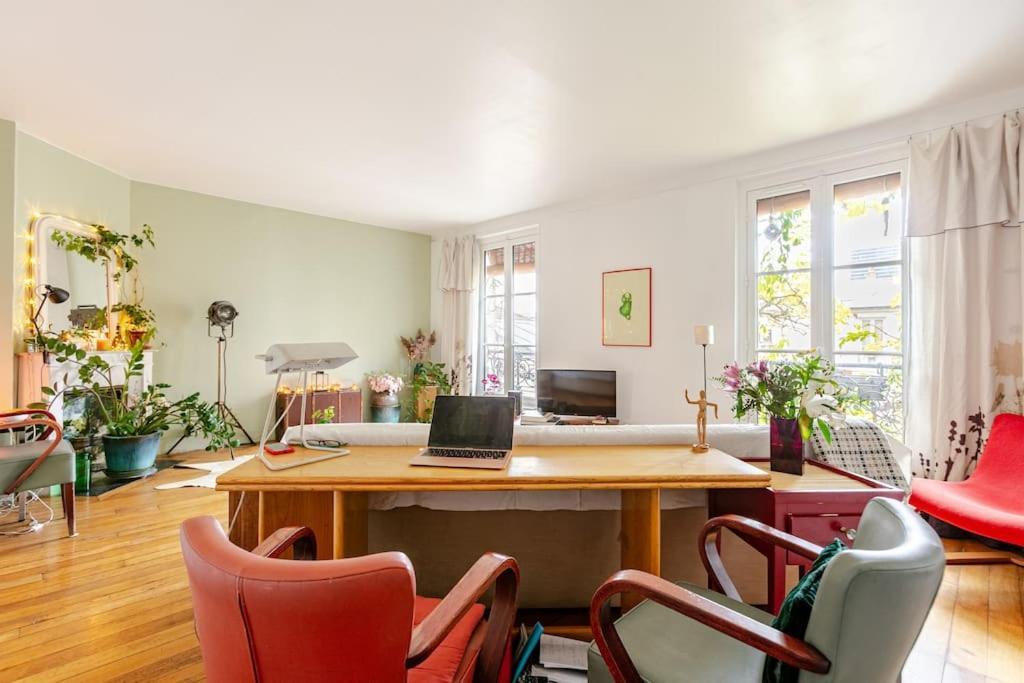 A Paradise Of Calm And Charm Apartment Paris