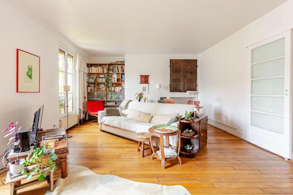 A Paradise Of Calm And Charm Apartment Paris