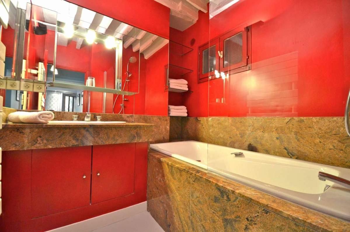 Grande Pomme Apartment Paris