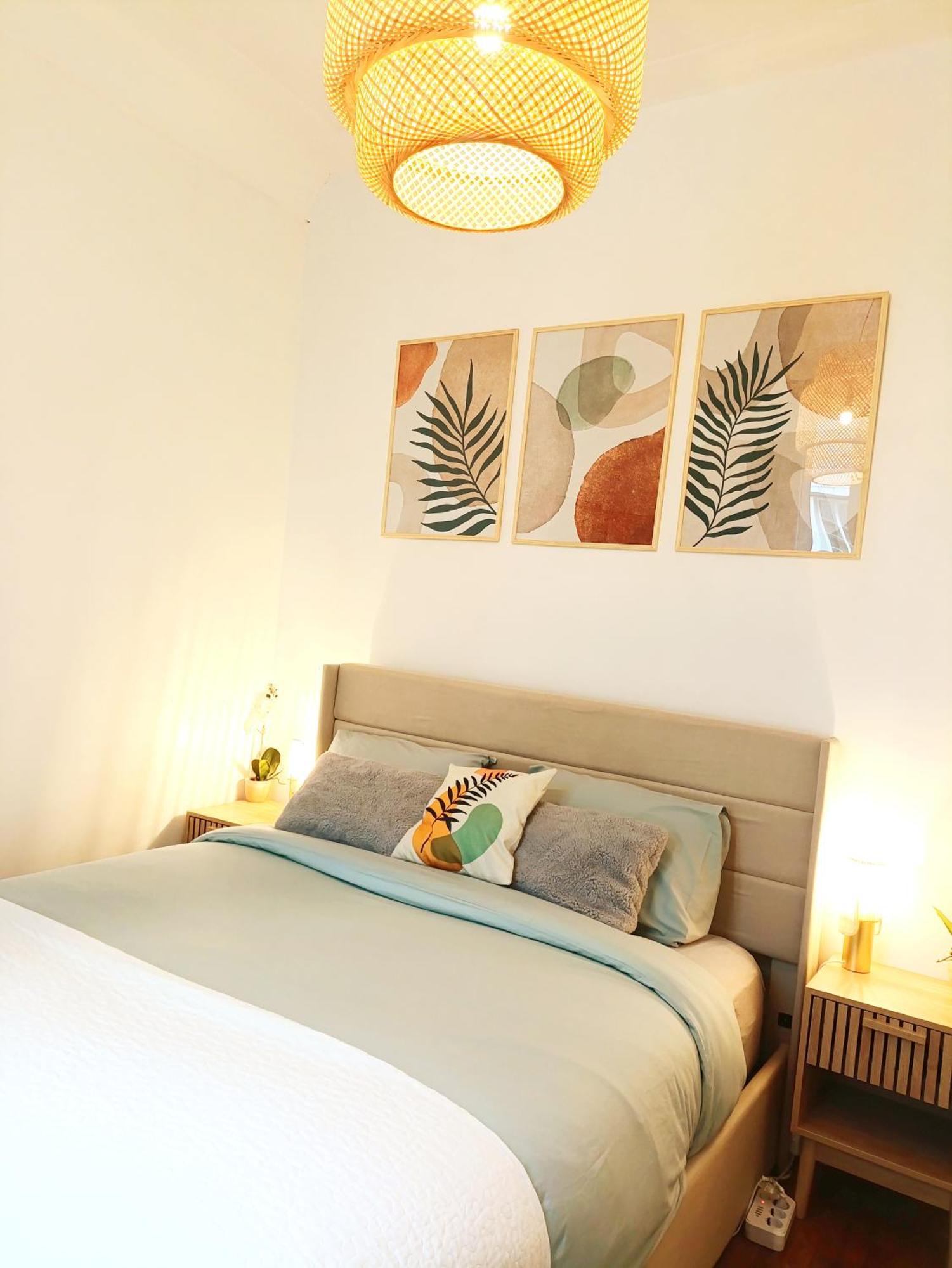 Charming 1 Bedroom In Upper Marais