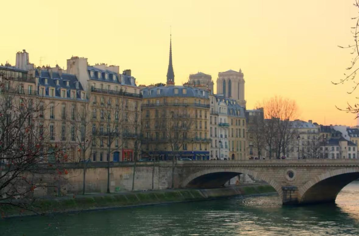 Proche Ile Saint Louis Apartment