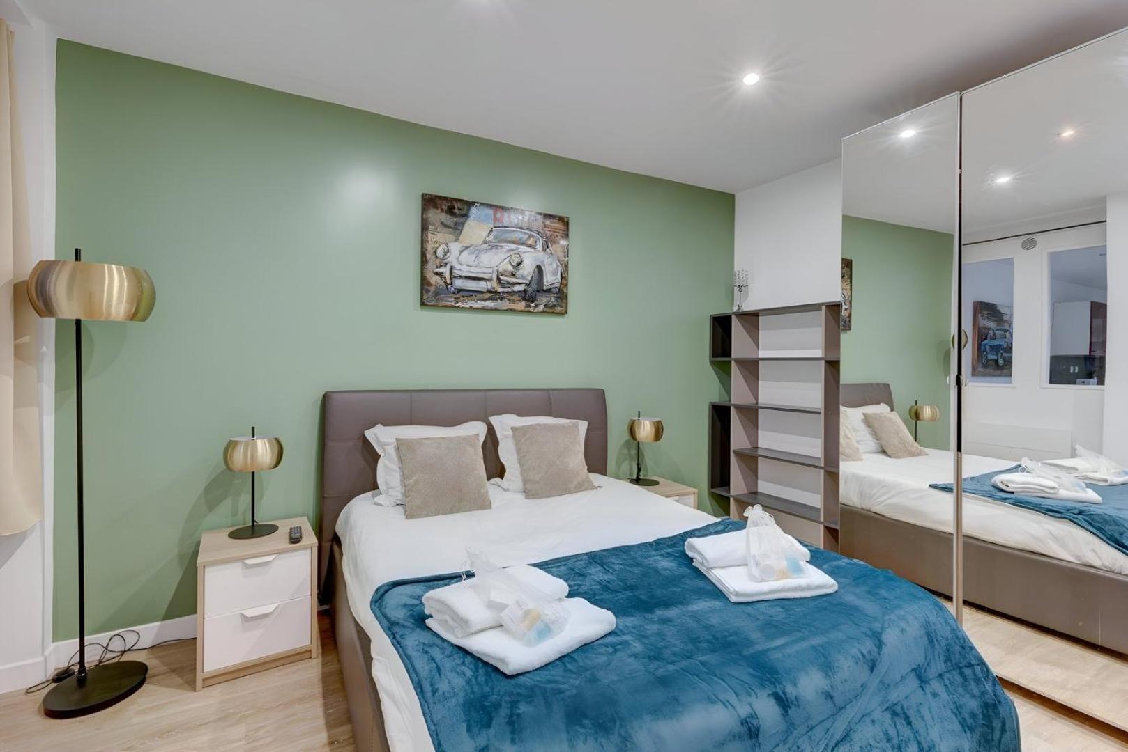 Apartment Bluestay 157 - Superb Paris