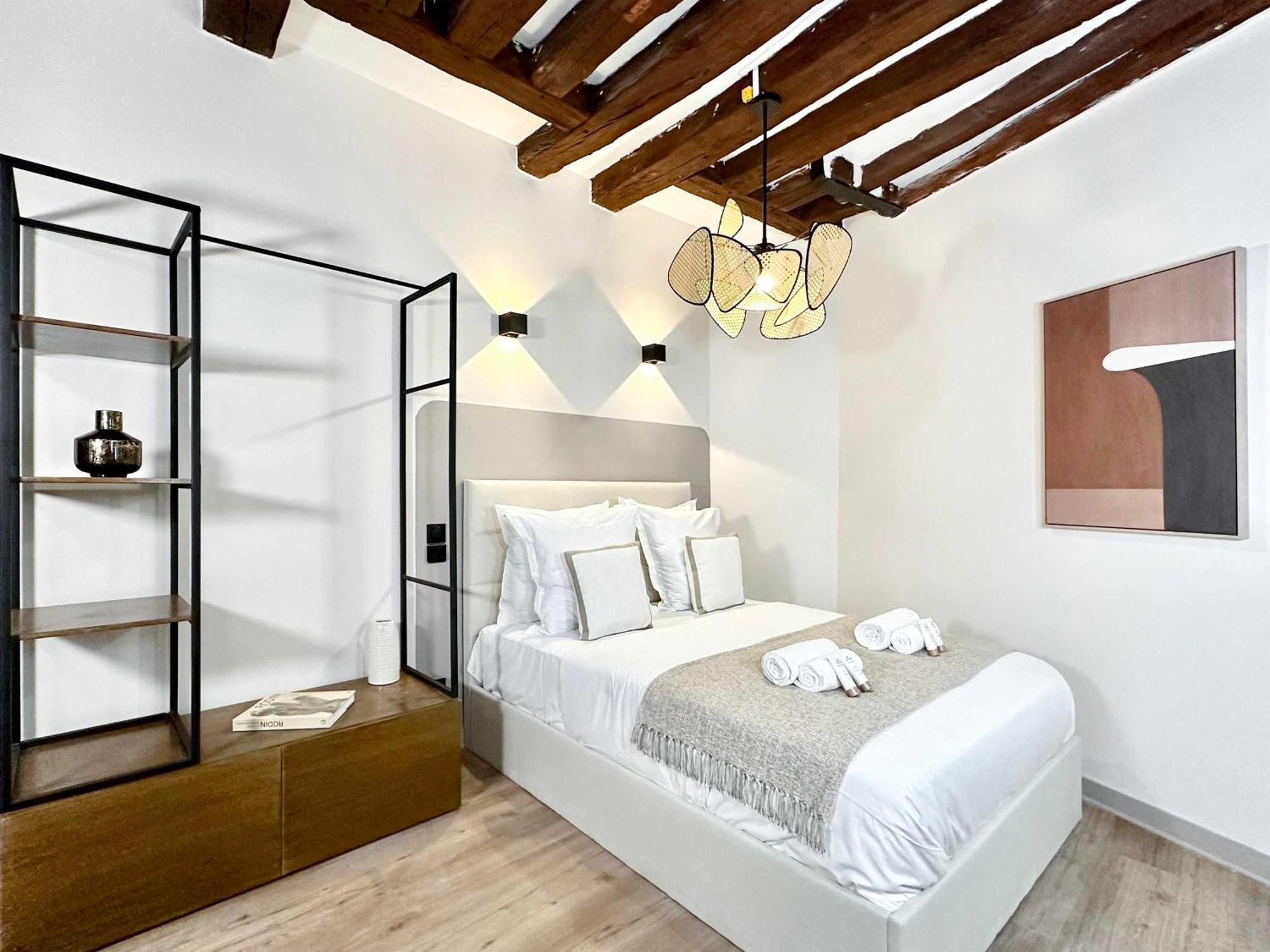 Apartment Unique Near Notre-dame Paris