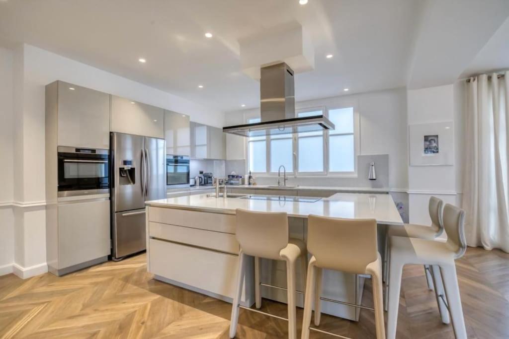 Appartement Palais Prive Luxe Vue Tour Eiffel Confort Exclusif *
