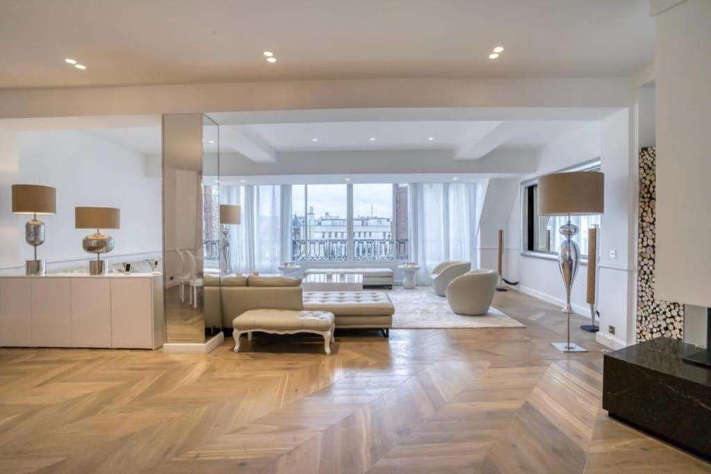 Apartment Palais Prive Luxe Vue Tour Eiffel Confort Exclusif