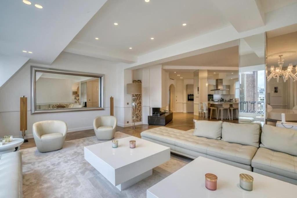 Apartment Palais Prive Luxe Vue Tour Eiffel Confort Exclusif