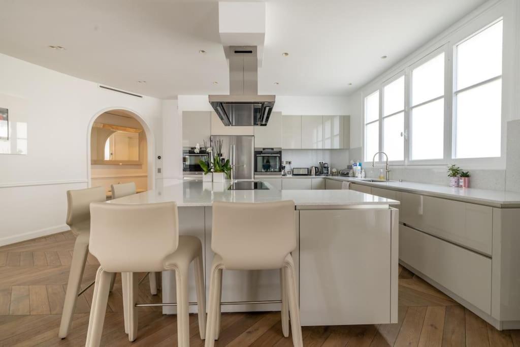 Appartement Palais Prive Luxe Vue Tour Eiffel Confort Exclusif *