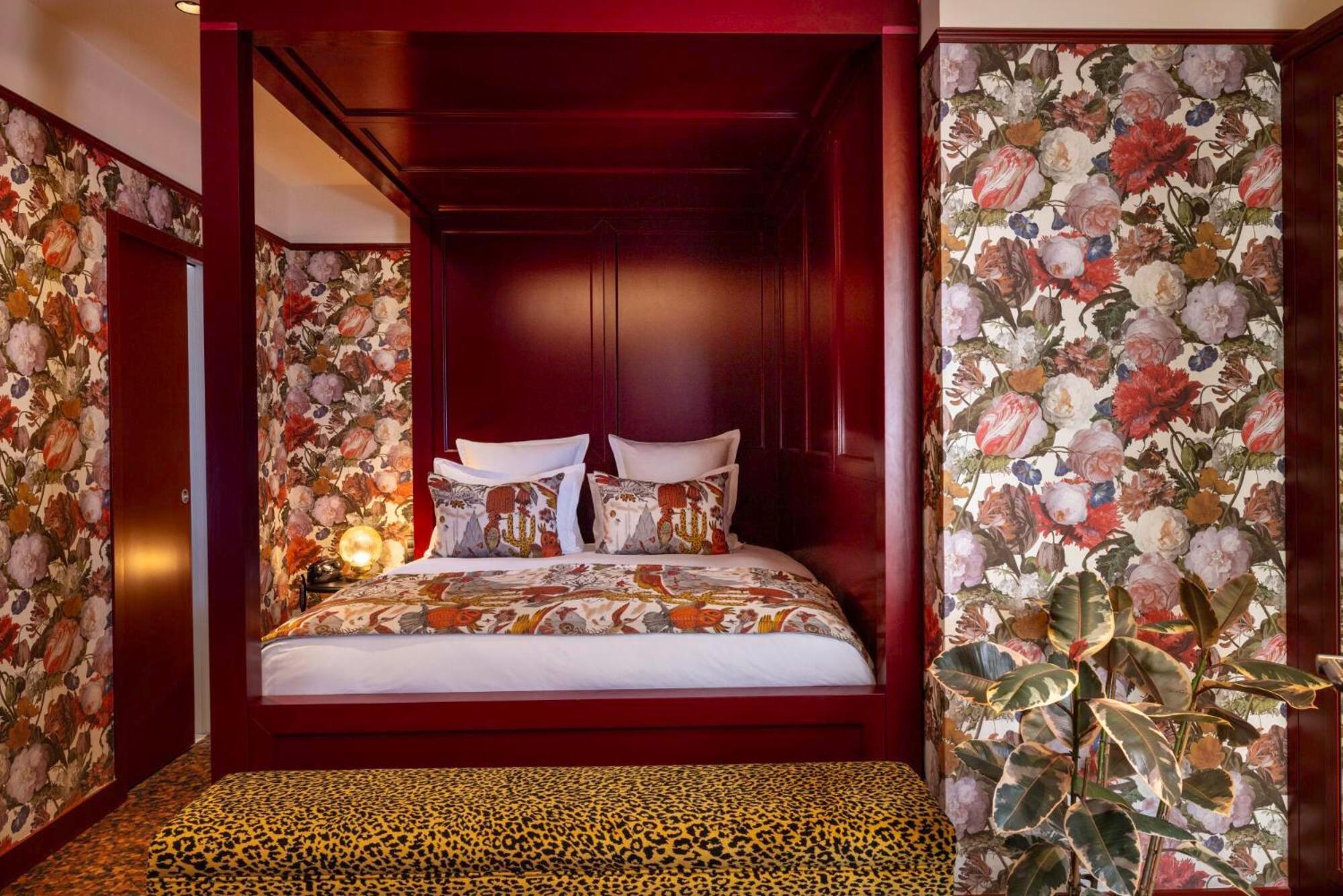 Hotel Ginette A La Folie & Paris