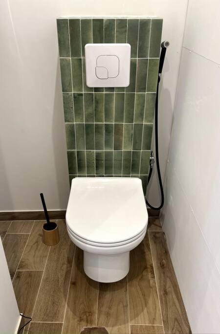 Apartment Bright 1 Bed In The Heart Of Hip Paris, Montorgueil *