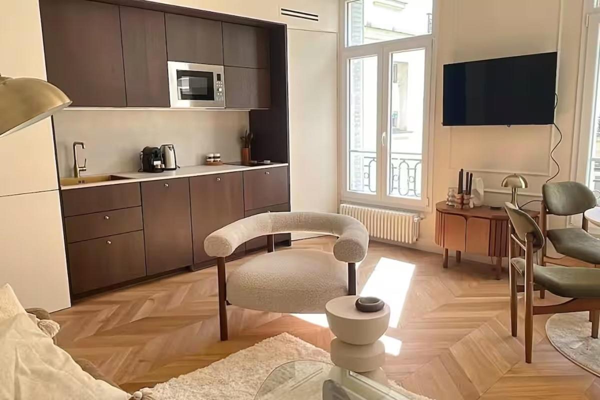 4p 1br - Fully Renovated With Ac - Champs-elysees Paris