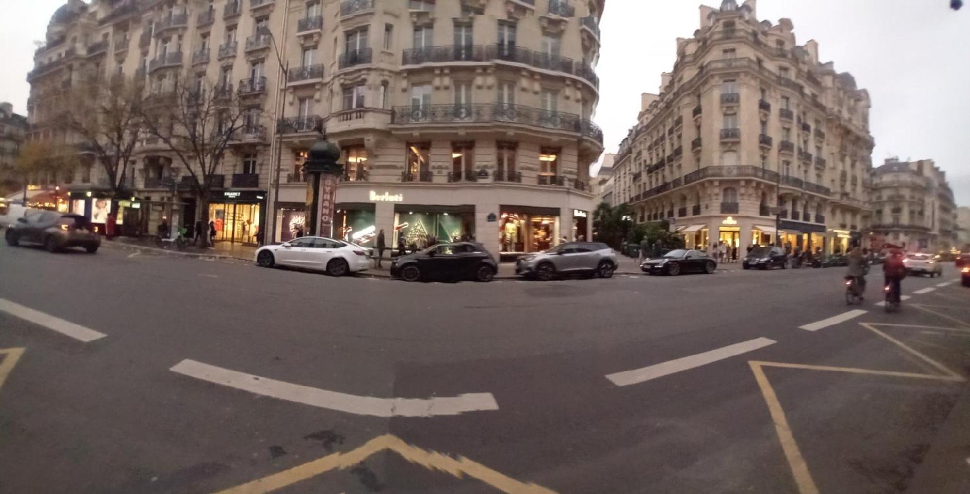 Appartement 1 Minute Gare Montparnasse , Center, Awsome Place, Close To Eiffel Tour And Louvre Meusm , Front Metro