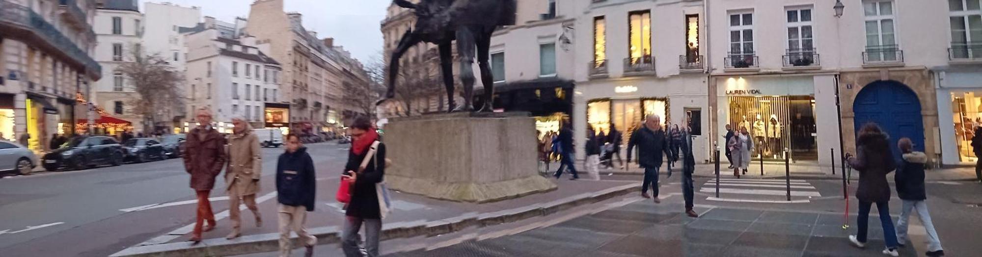 1 Minute Gare Montparnasse , Center, Awsome Place, Close To Eiffel Tour And Louvre Meusm , Front Metro Appartement