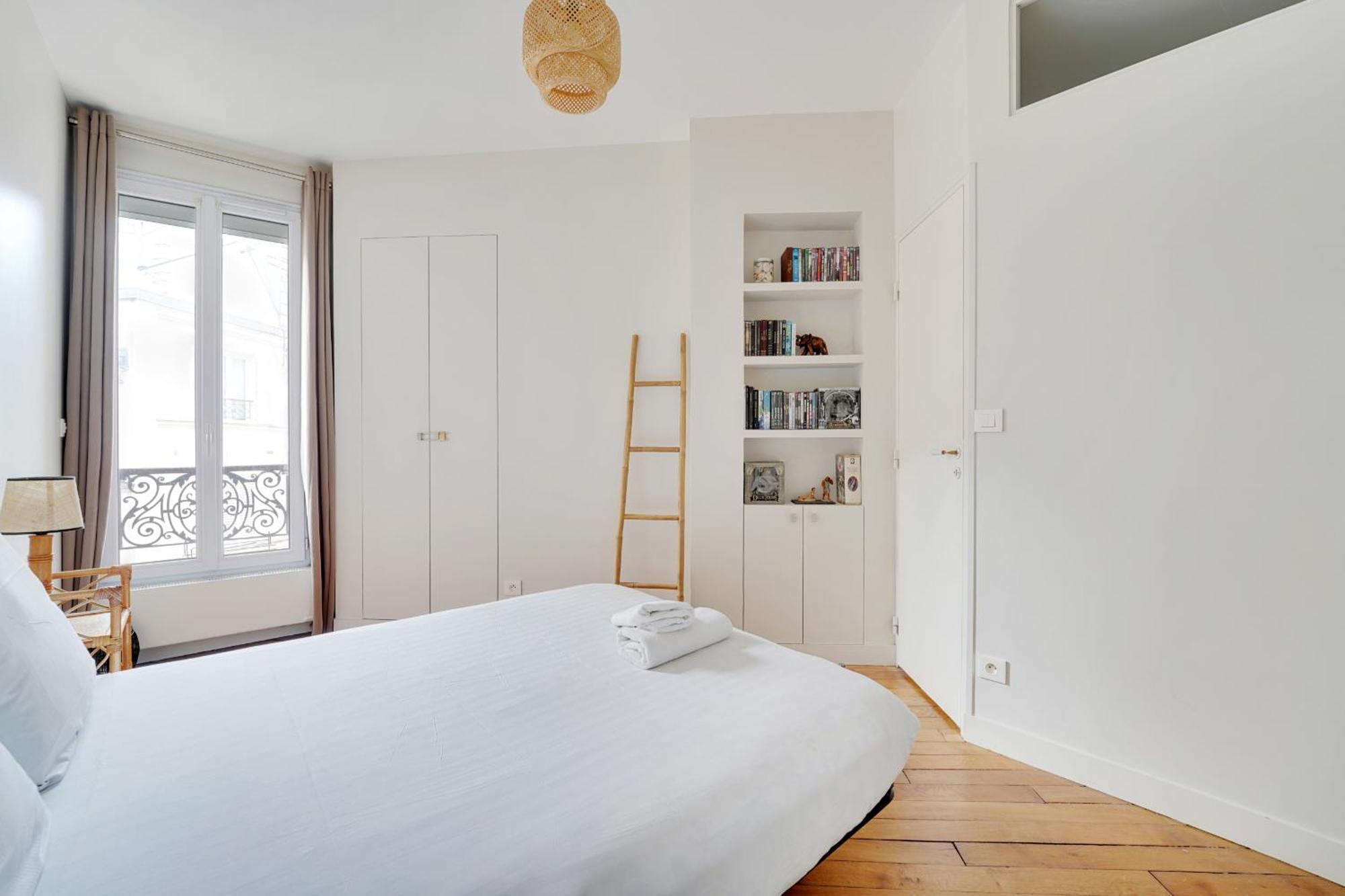 Martyrs Village Montmartre 2 Apartment *